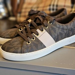 Michael kors sneakers